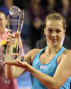 和令人瞩目 和令人瞩目