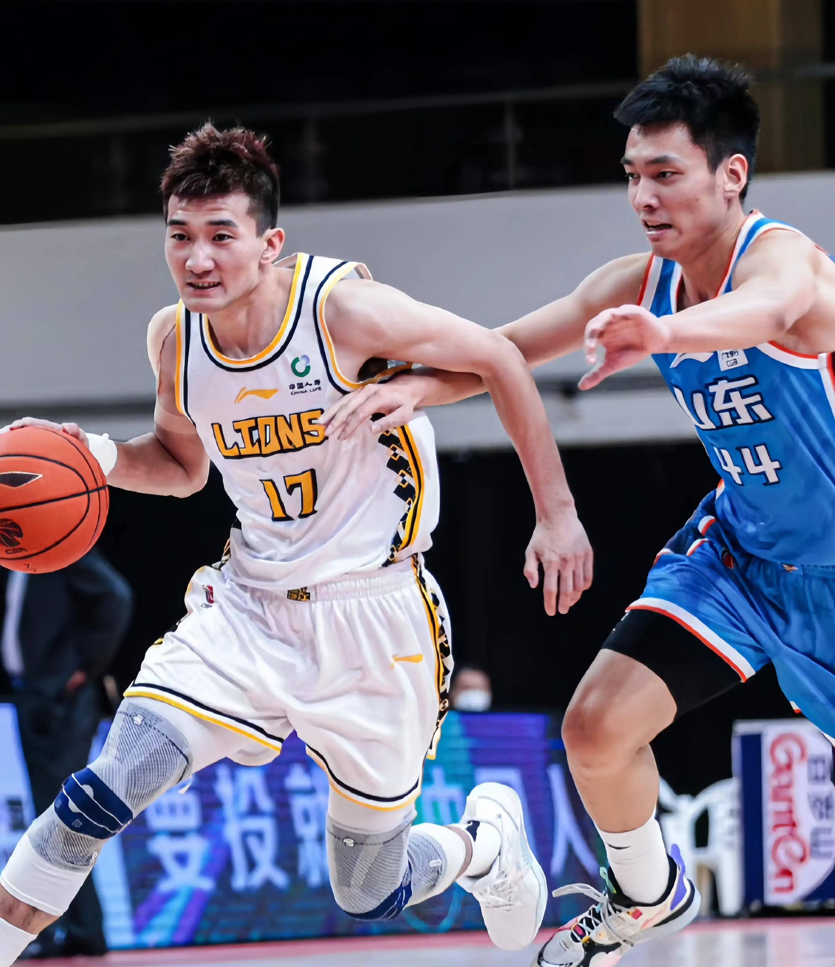 都在展现着 都在展现着