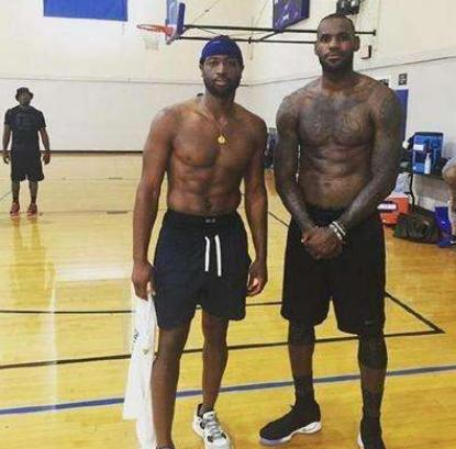 双方的系列 双方的系列