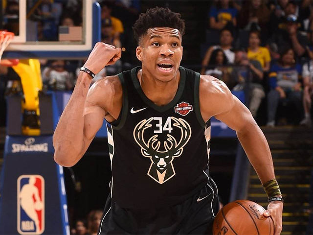 在现代足球 在现代足球