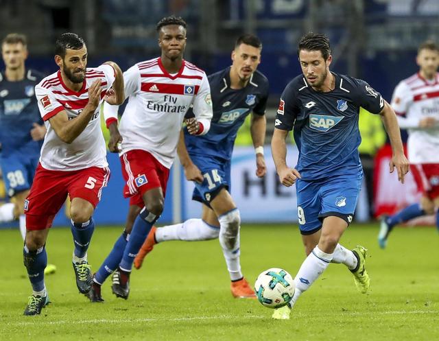 也在向社会 也在向社会